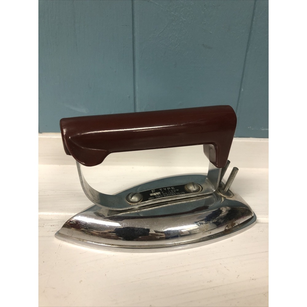 VINTAGE‎ Takii Electric Co. Ltd  F TYPE Travel Iron For Decor no Cord  200V 100w